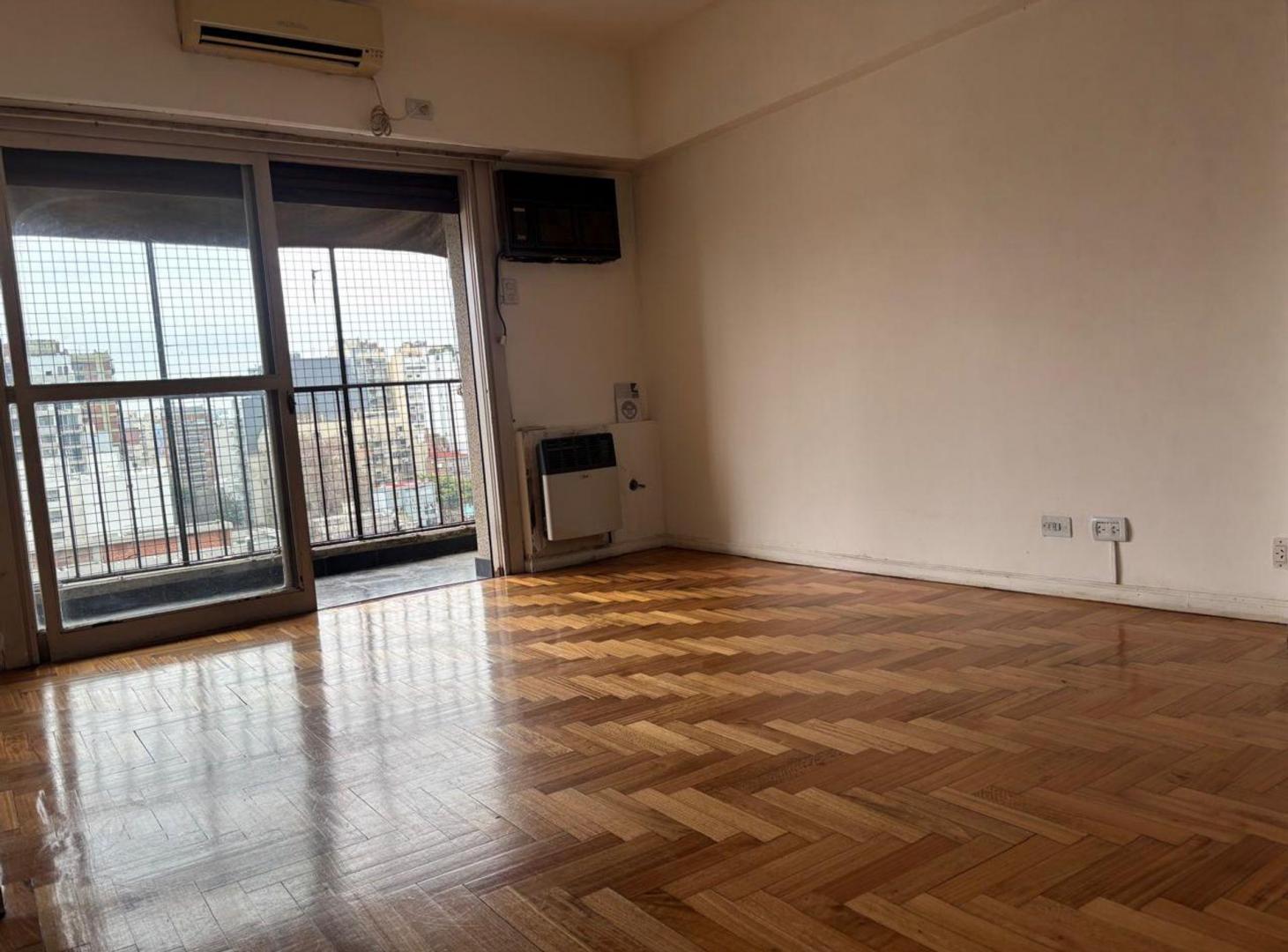 Foto de VENTA DEPARTAMENTO 4 AMBIENTES NUÑEZ LUMINOSO, imagen 5