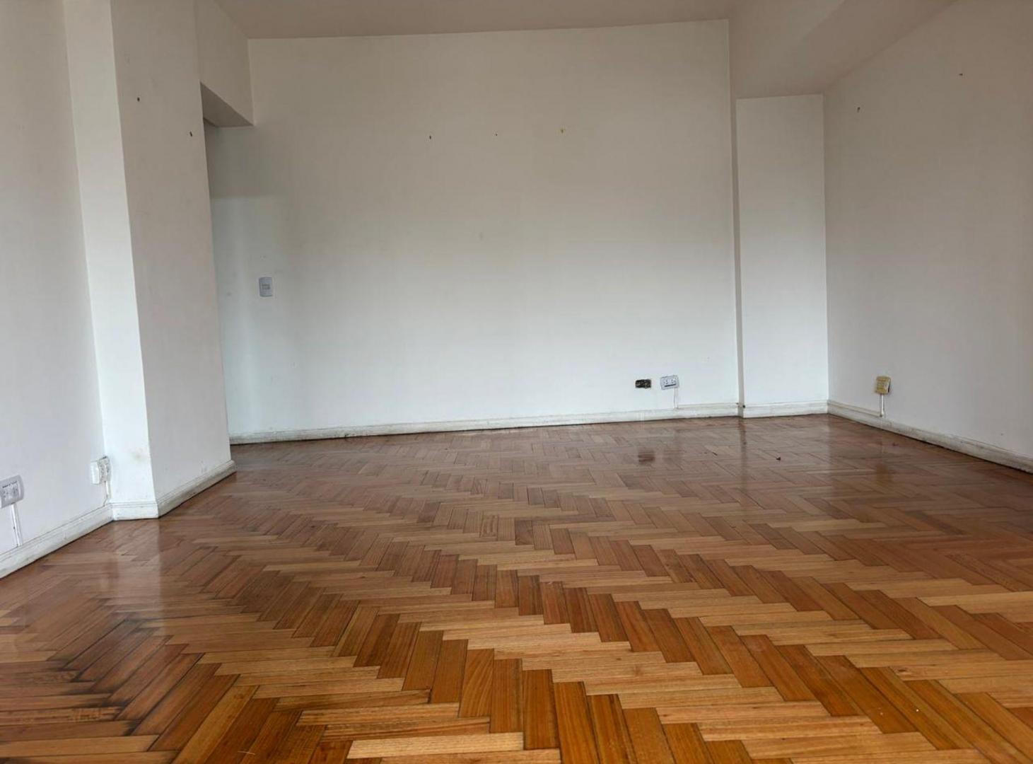 Foto de VENTA DEPARTAMENTO 4 AMBIENTES NUÑEZ LUMINOSO, imagen 4