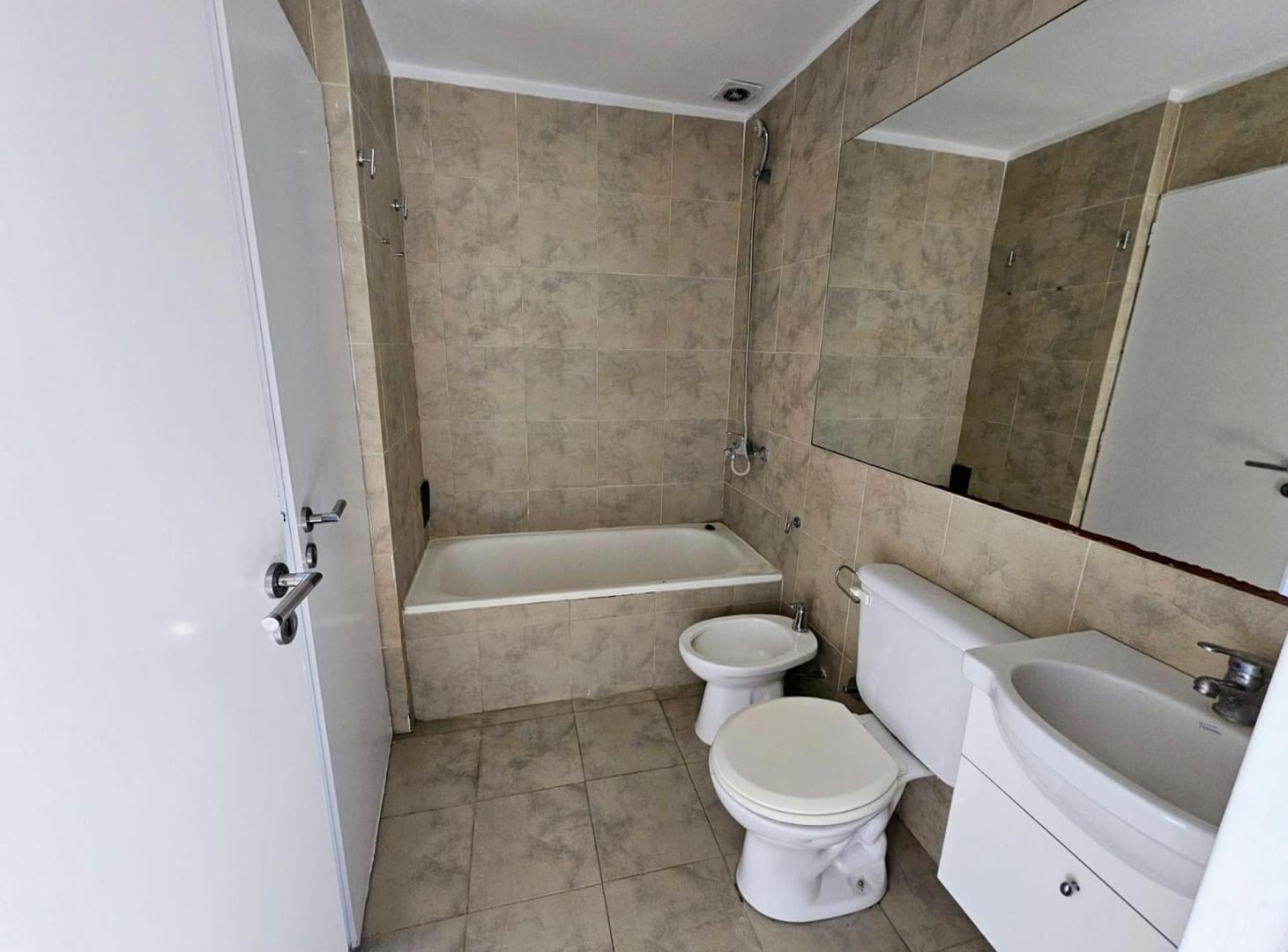 Foto de ALQUILER DEPARTAMENTO DOS AMBIENTES EN HI 42.5, imagen 5