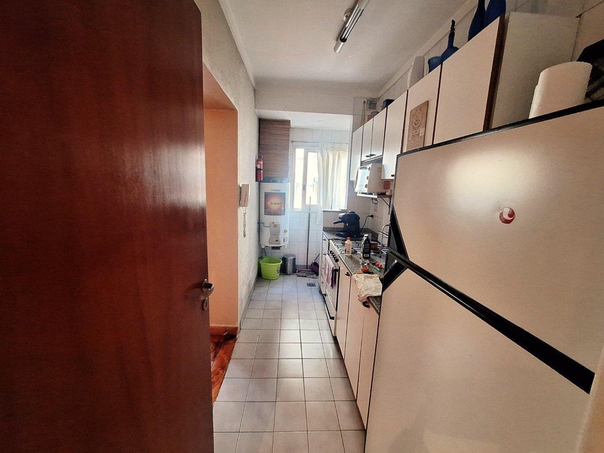 Foto de VENTA DEPARTAMENTO 4 AMBIENTES - ALMAGRO - C.A.B.A, imagen 4