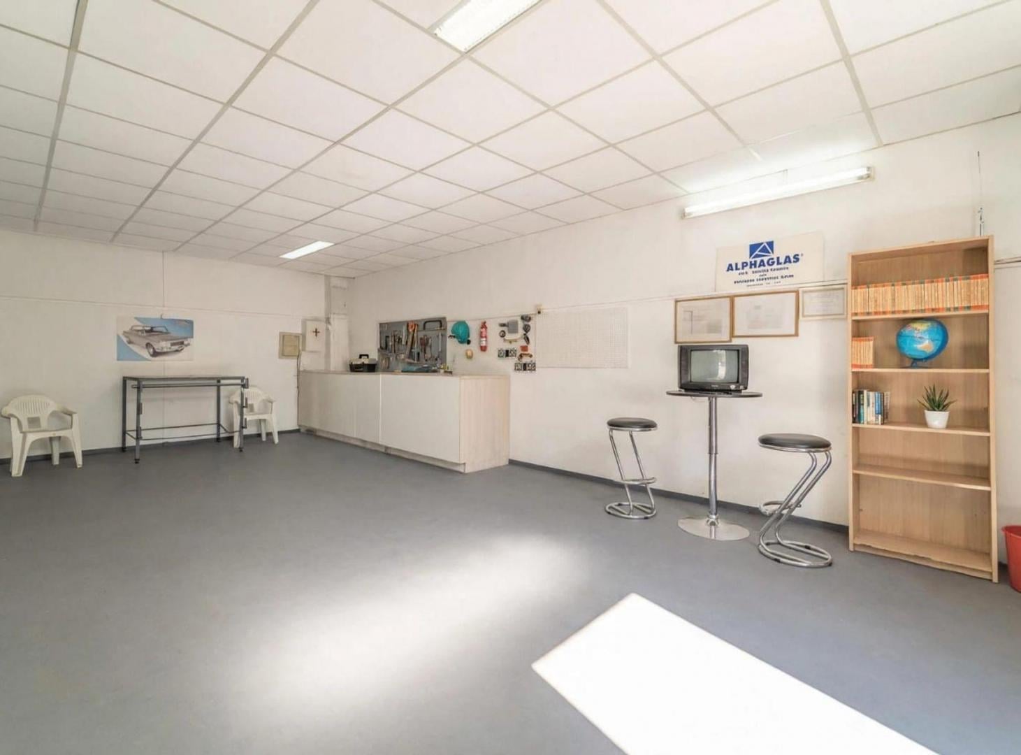 Foto de DEPOSITO CON VIVIENDA A LA VENTA EN VILLA URQUIZA, imagen 2
