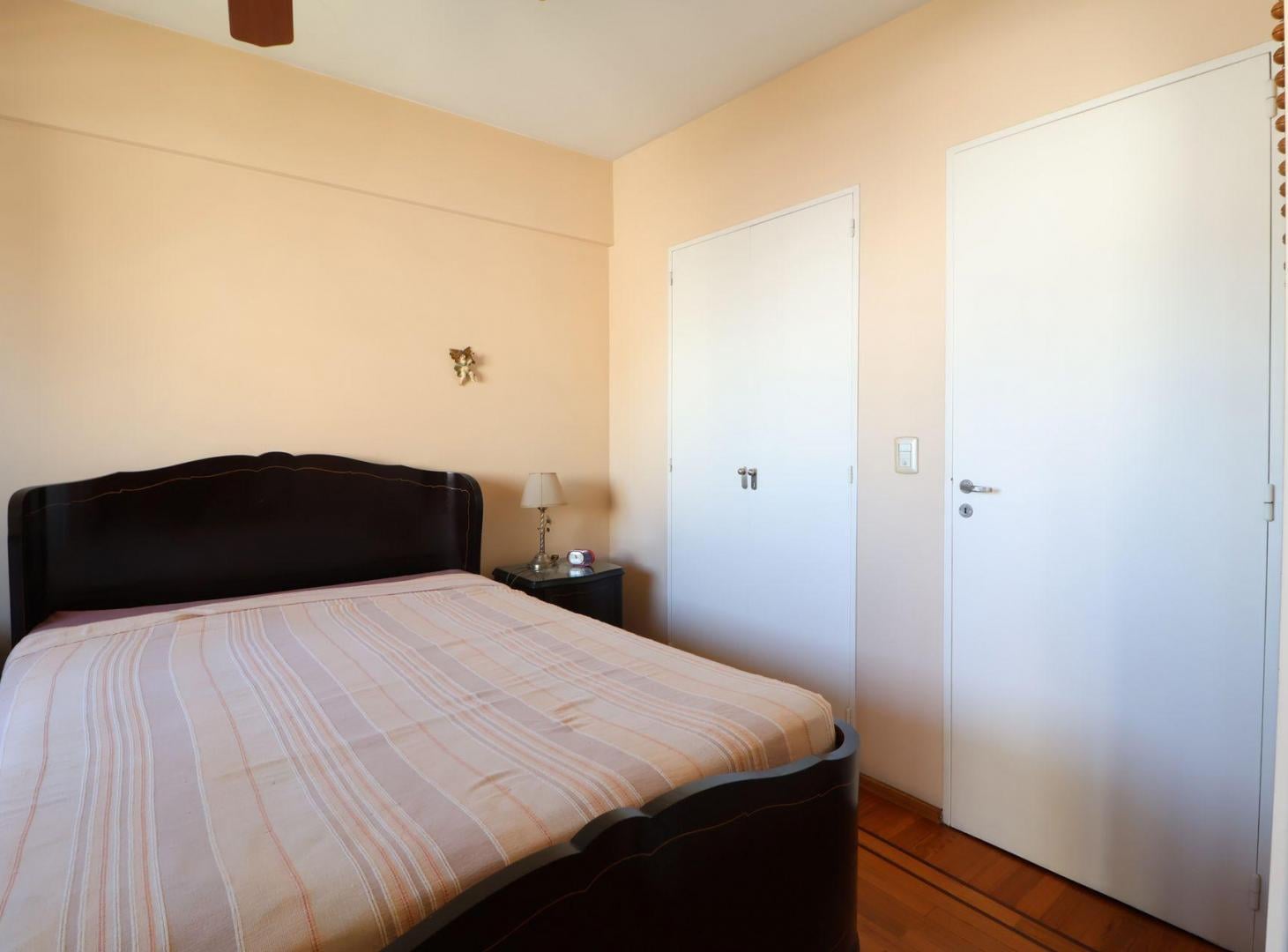 Foto de VENTA DEPARTAMENTO 3 AMB BALCON y COCHERA BOEDO, imagen 5