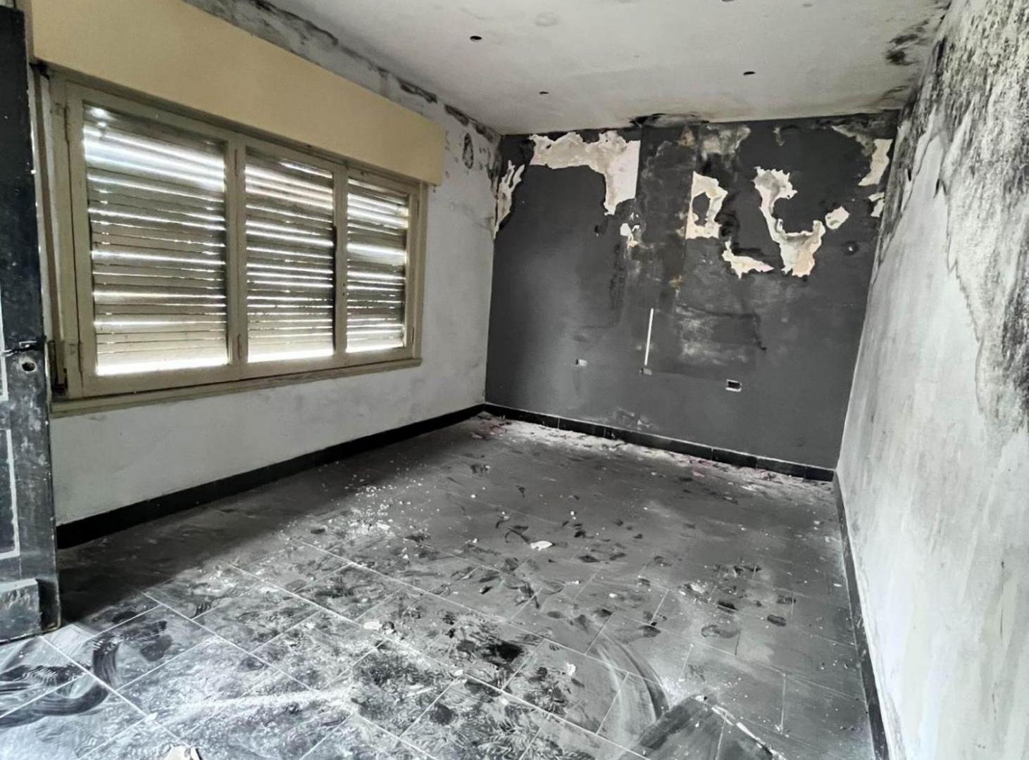 Foto de Casa c/terreno en venta en Longchamps-a refacciona, imagen 5