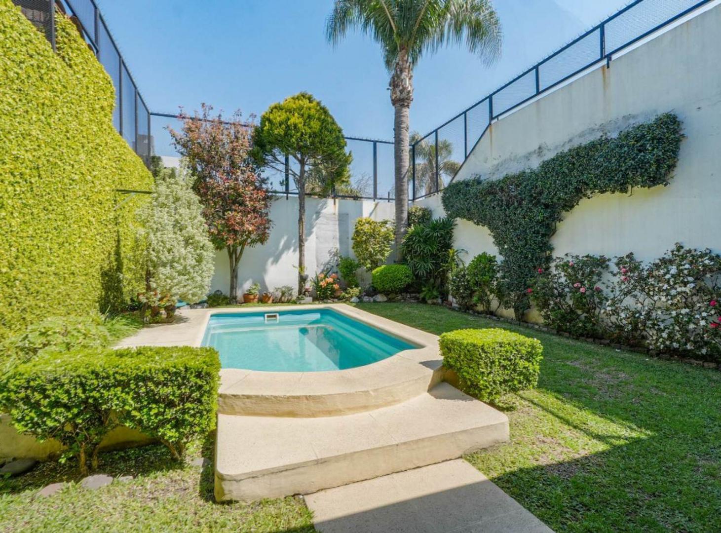 Foto de VENTA CASA DOS PLANTAS JARDIN PILETA V. BALLESTER, imagen 4