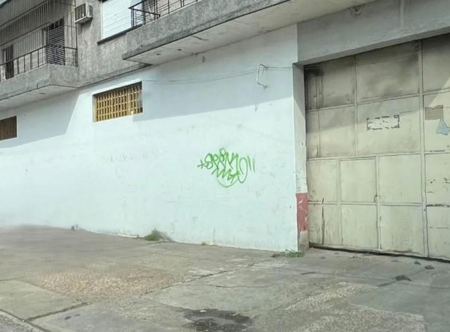 Foto de Venta Galpón + Vivienda Villa Dominico c/Terraza, imagen 3
