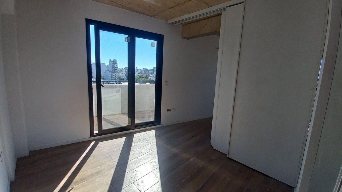 Foto de VENTA DÚPLEX 3 AMB. CHACARITA BALCÓN TERRAZA FTE., imagen 5