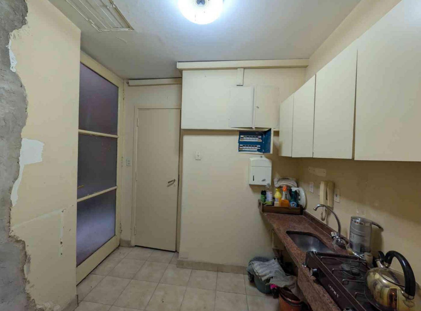 Foto de VENTA DEPTO CONSULTORIO 6 AMB PLANTA BAJA RECOLETA, imagen 4