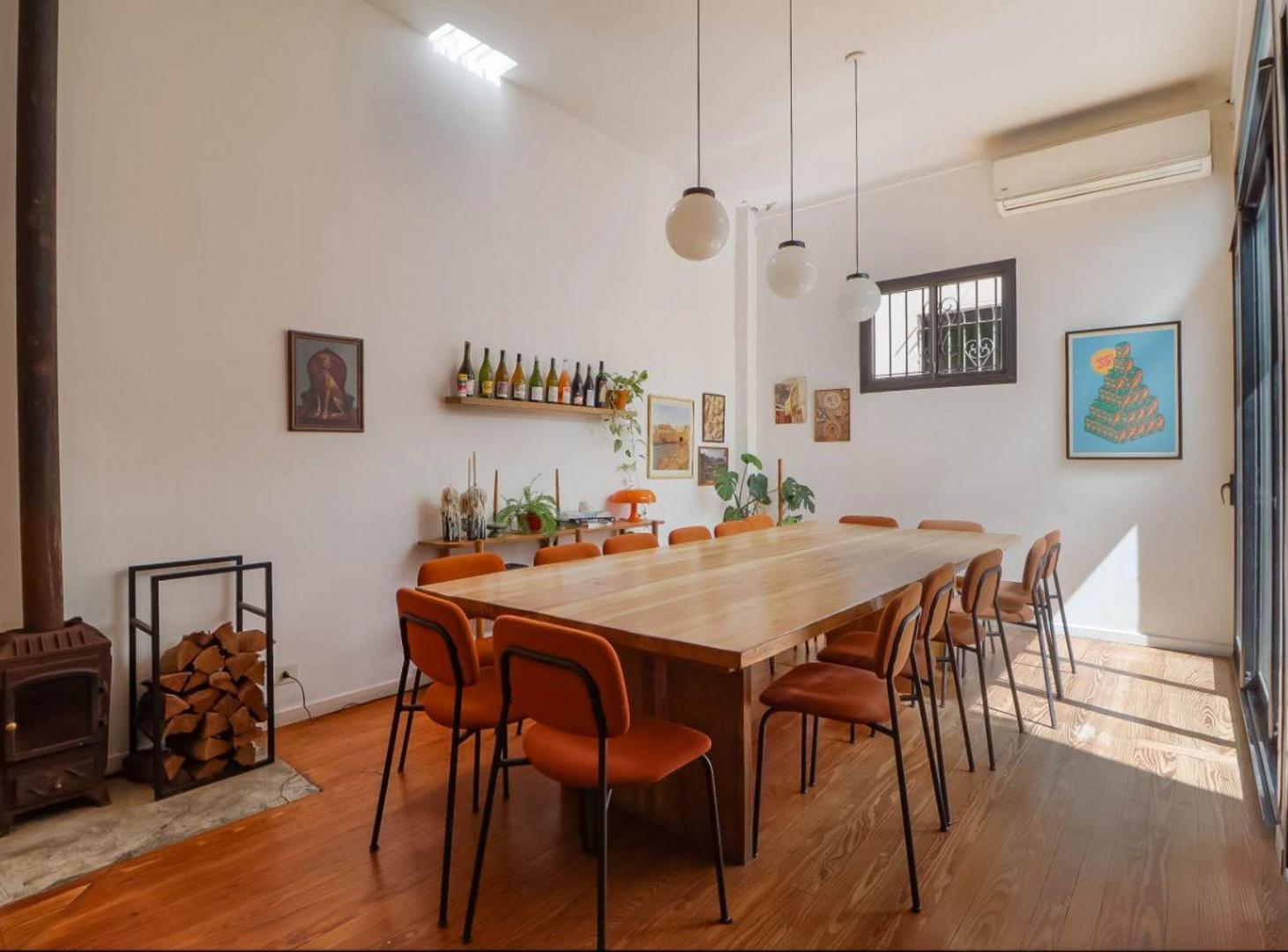 Foto de VENTA PH 2 AMB. BAJO BELGRANO VESTIDOR TERRAZA, imagen 1