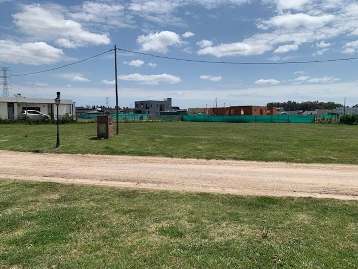 Foto de VENTA DE LOTES EN BARRIO CERRADO MANUEL BELGRANO, imagen 3