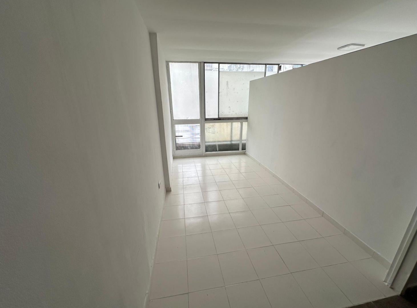 Foto de VENTA DEPTO 2 AMB APTO PROFESIONAL SAN NICOLAS, imagen 2