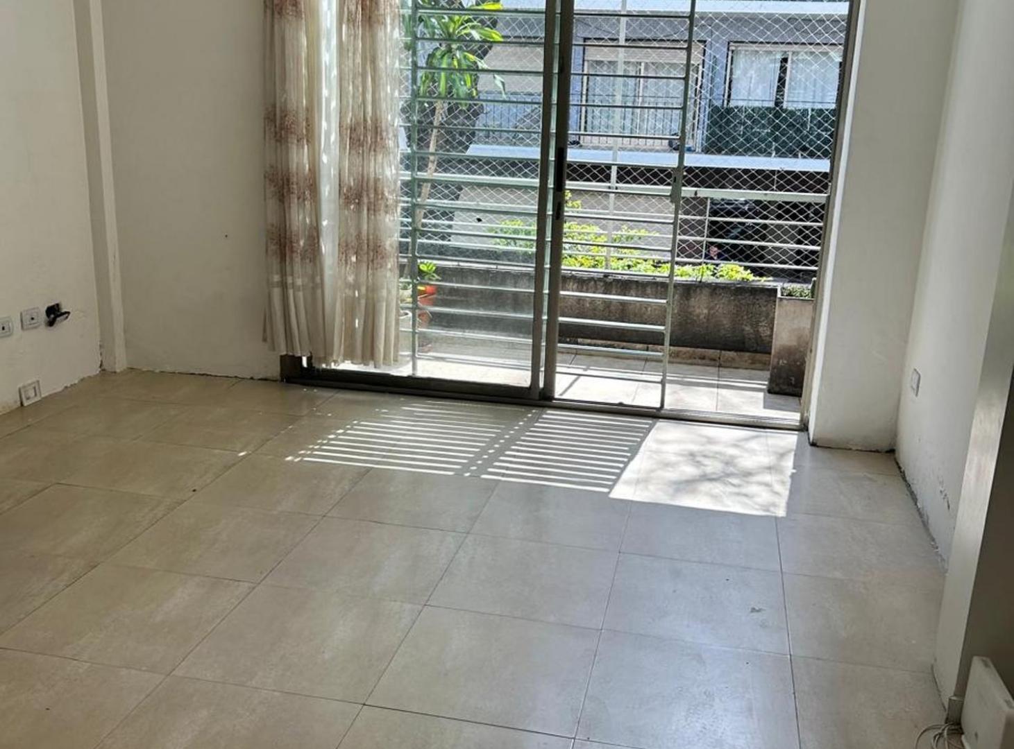 Foto de DUPLEX DOS AMBIENTES Y MEDIO CON TERRAZA Y PARRIL, imagen 1