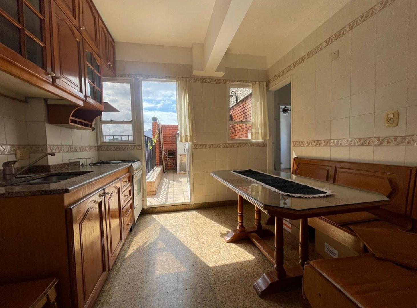Foto de ALQUILER 2 AMBIENTES DOS BALCONES PARRILLA PROPIA, imagen 2