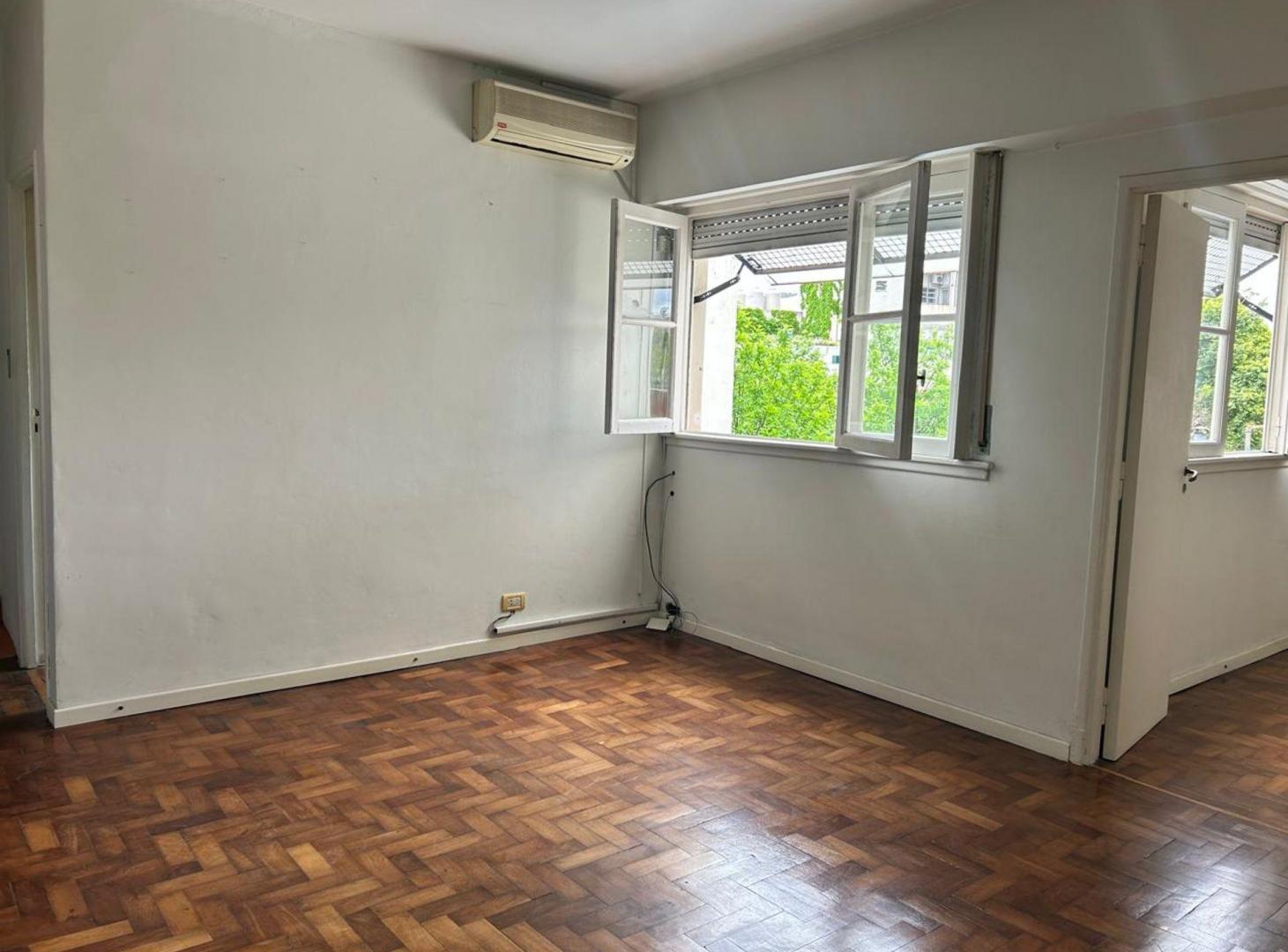 Foto de VENTA AMPLIO 2 AMBIENTES, 2DO PISO POR ESCALERA, imagen 5