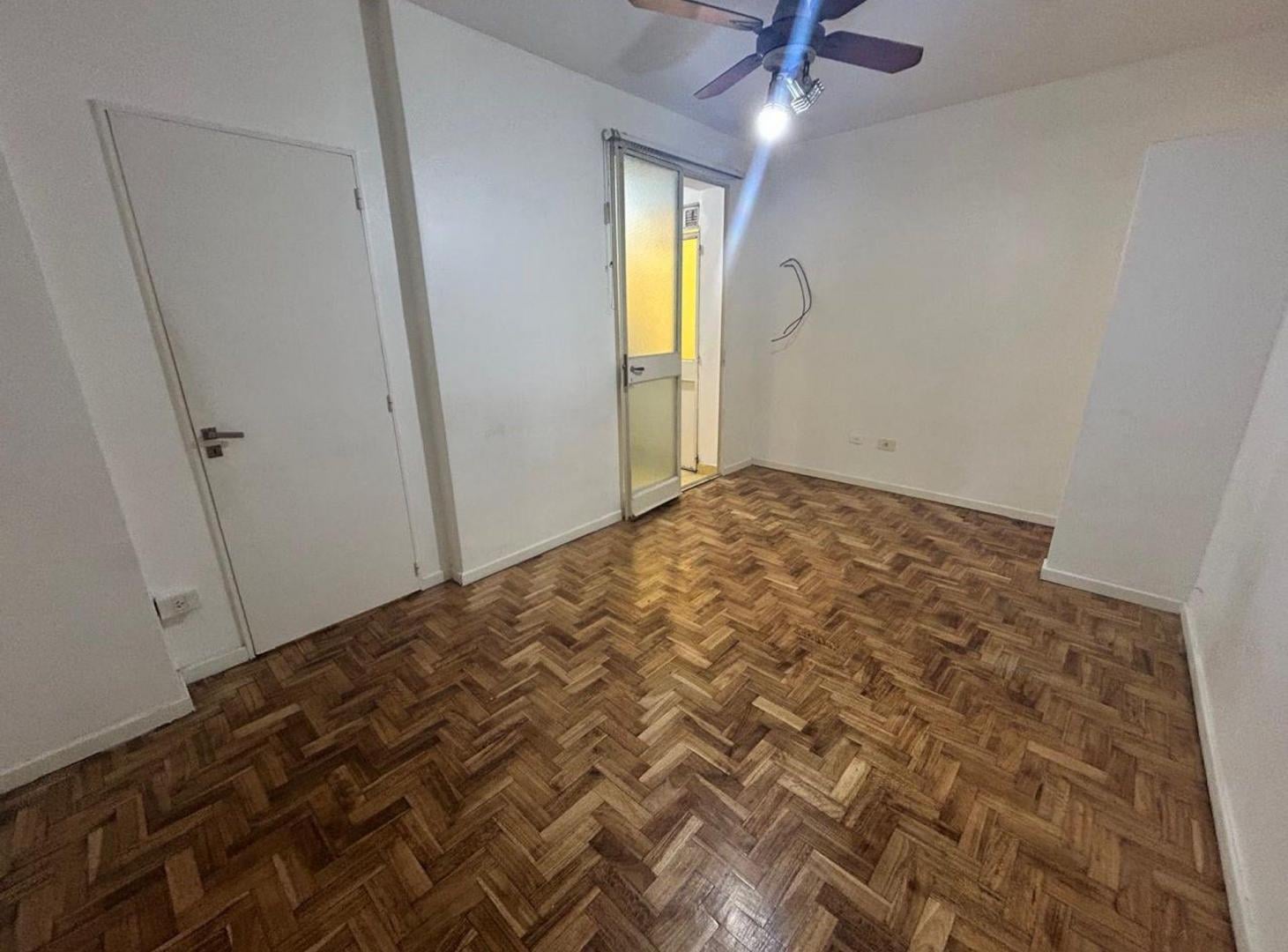 Foto de VENTA 2 AMBIENTES CON PATIO APTO PROFESIONAL, imagen 5