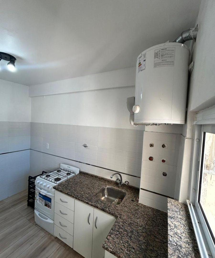Foto de IMPECABLE DEPARTAMENTO DE 3 AMBIENTES TODO A NUEVO EN EXCELENTE ZONA Y, imagen 5
