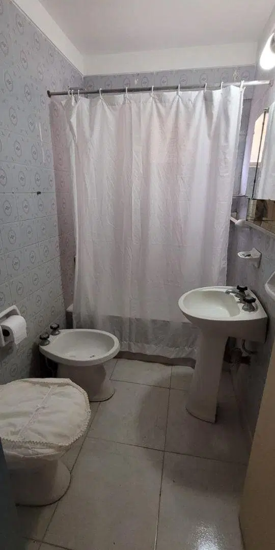 PARA 24 MESES !!, 2 AMBIENTES IMPECABLE Y MUY LUMINOSO, AMOBLADO Y EQUIPADO, EN EXCELENTE UBICACIÓN 3