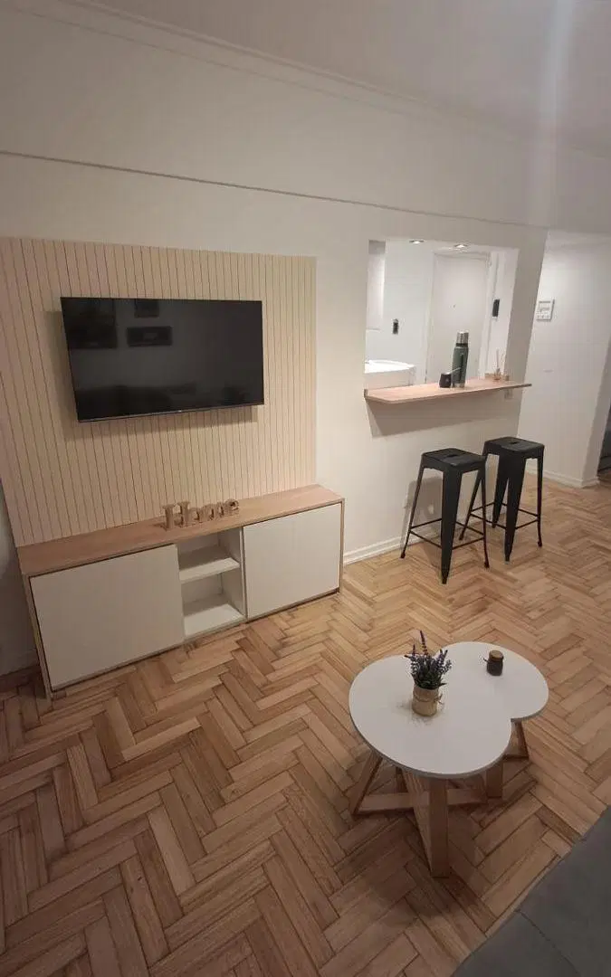 DEPARTAMENTO DE 2 AMBIENTES CON PATIO Y PARRILLA, TODO A NUEVO, 42 M2. EN PLENO MICROCENTRO 5