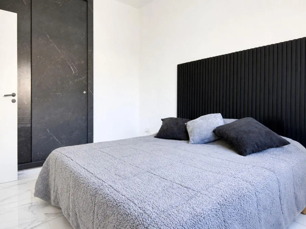 EXCELENTE DEPARTAMENTO DE 2 AMBIENTES TODO EXTERNO Y TODO A NUEVO MEN PLENO MICROCENTRO 3