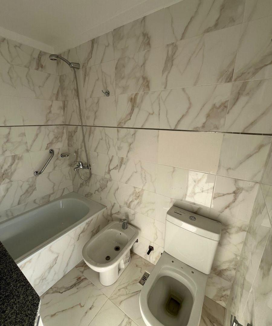 Foto de VENTA DE 2 AMBIENTES A ESTRENAR, EXTERNO, VISTA PLENA AL MAR, 49 M2 EN, imagen 3