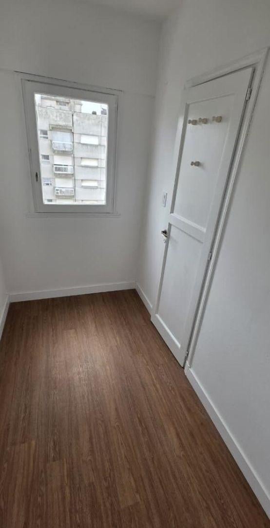 Foto de EXCELENTE 2 AMBIENTES EXTERNO C/BALCÓN Y DEPEND., 52 M2. TODO A NUEVO, imagen 4