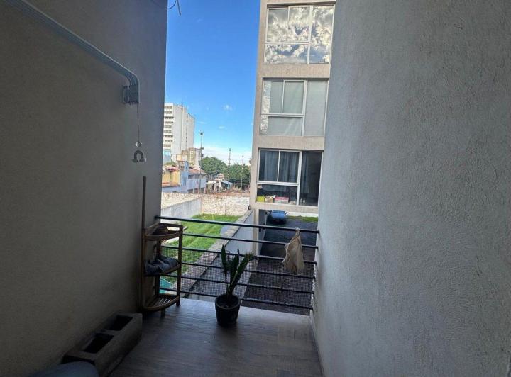 Venta departamento 2 ambientes cochera San Martin 4