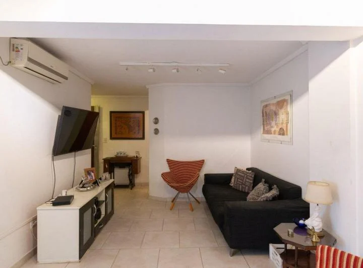 Venta Inmejorable 3 Amb con Patio Parque Chacabuco 5