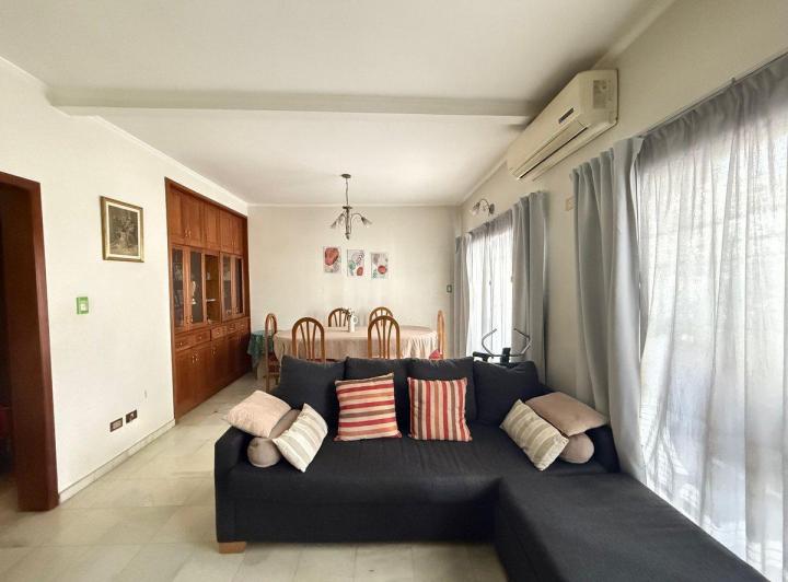 VENTA PH TRIPLEX SAN CRISTOBAL 4 AMBIENTES 3