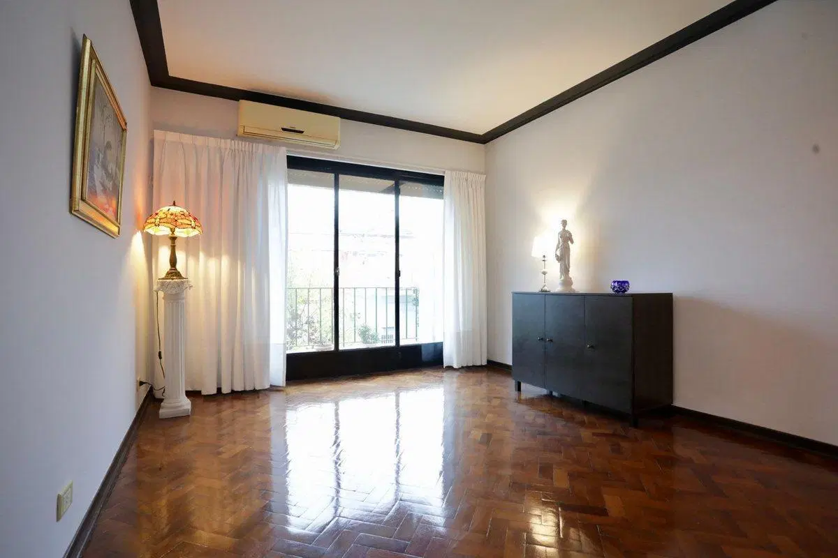 VENTA - DEPTO 3 AMB. IMPECABLE C/BALCON 3