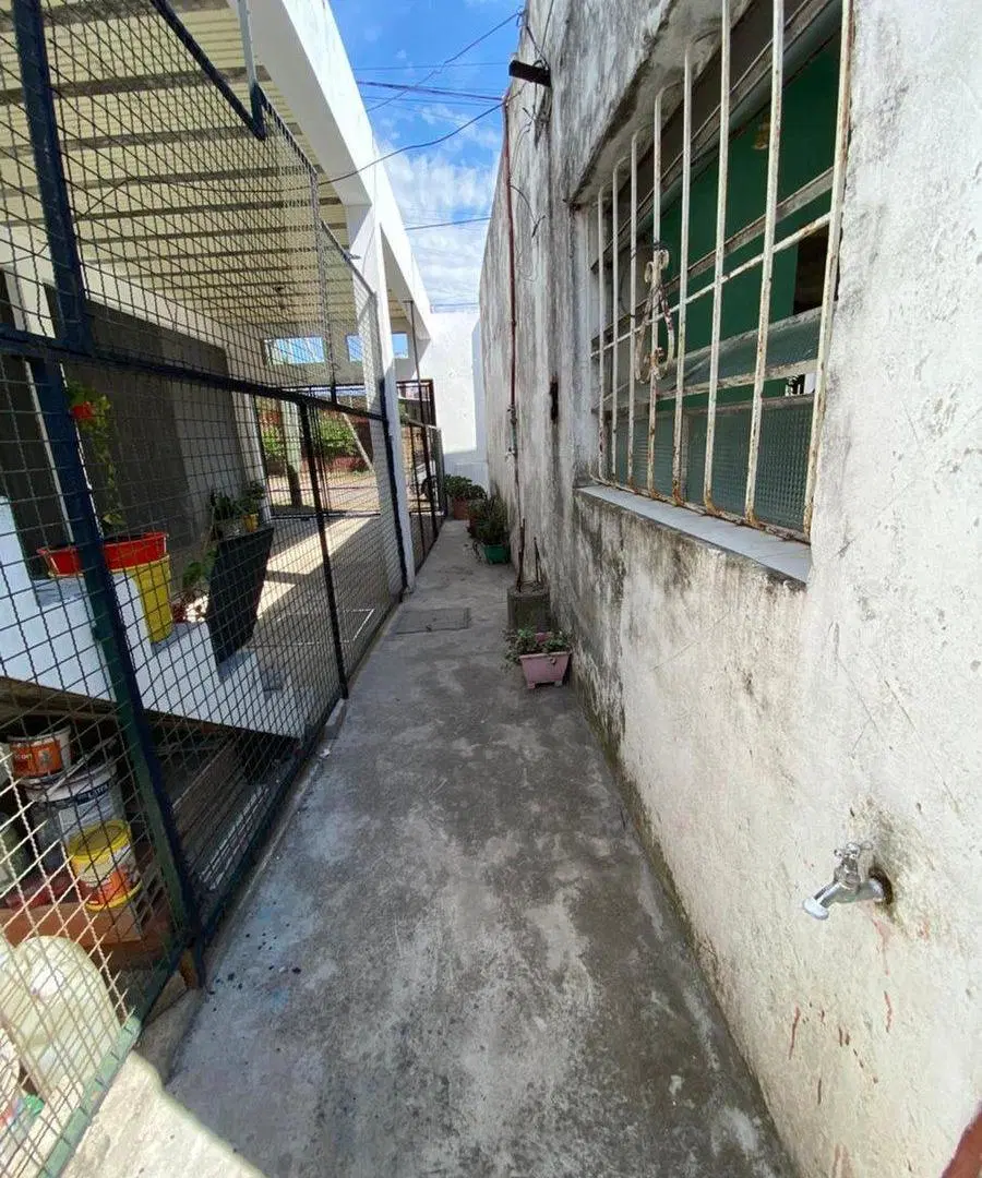 VENTA DE CASA TRES AMBIENTES 3