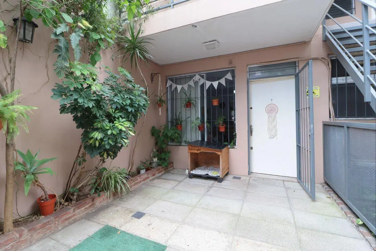 VENTA PH - 2 AMB - MONTE CASTRO - PATIO Y COCHERA 5