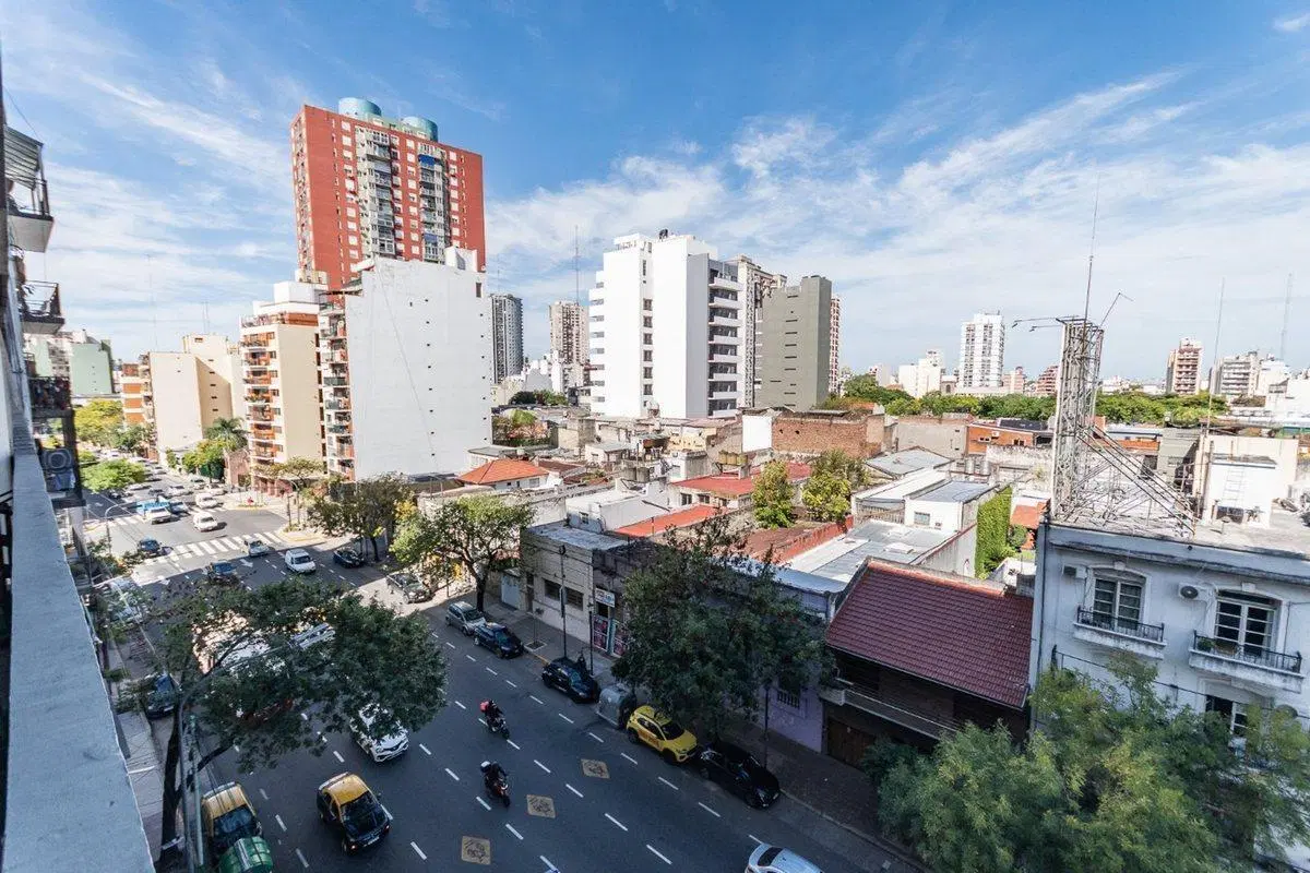 2 AMB. BALCON, COCHERA PILETA GYM APTO PROFESIONAL 5
