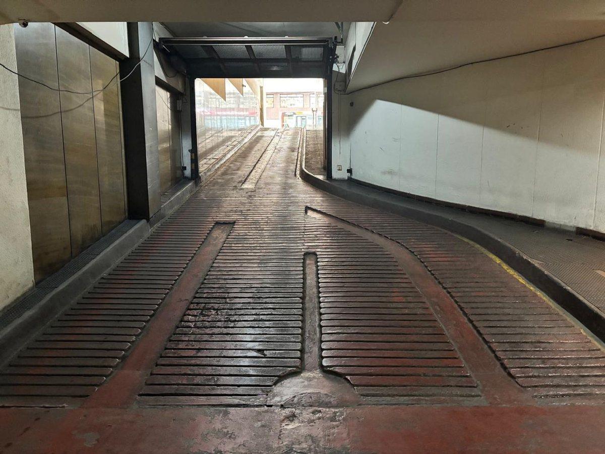 VENTA COCHERA EN RECOLETA