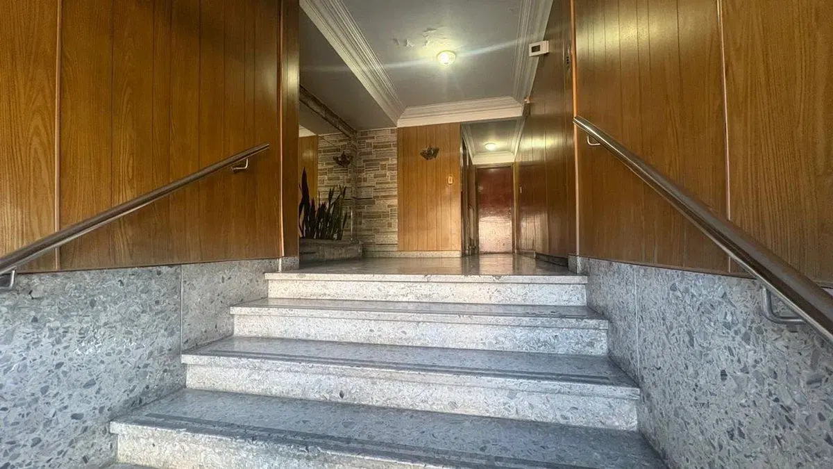 VENTA - Depto 4 amb - Balcón - Cochera - Terraza 2