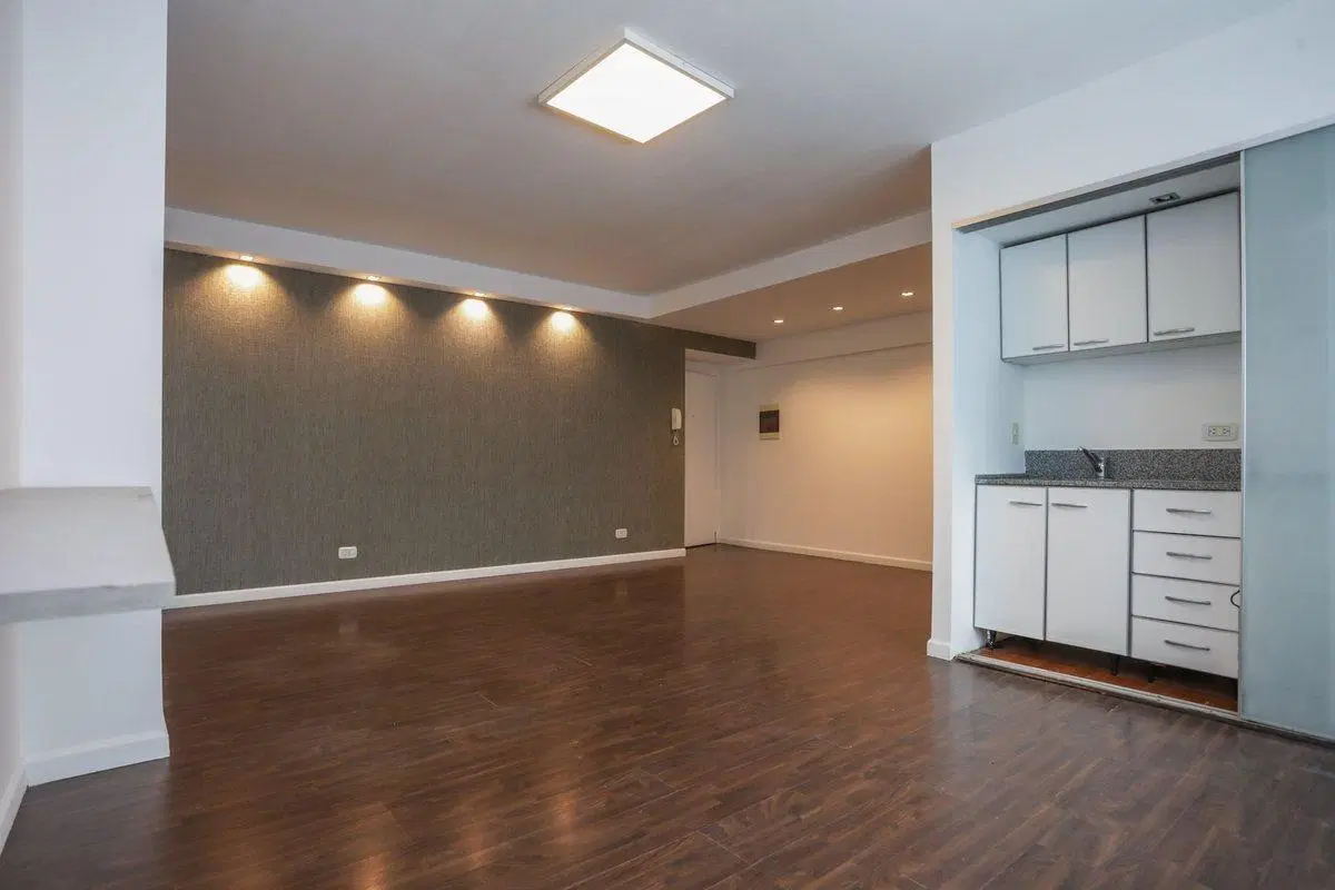 DEPARTAMENTO 2 AMBIENTES C/BALCON - PALERMO 5