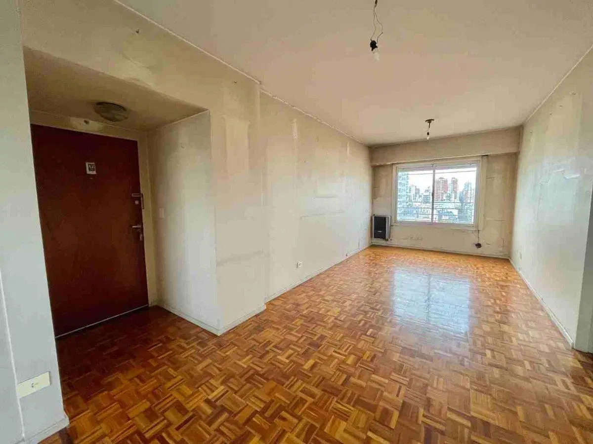 VENTA DEPTO PISO ALTO CON COCHERA BELGRANO 5