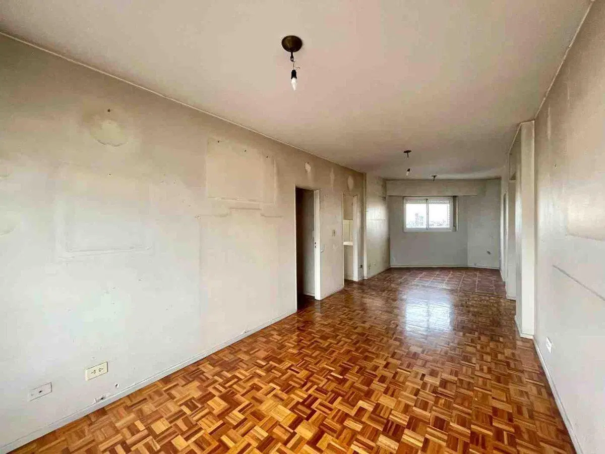VENTA DEPTO PISO ALTO CON COCHERA BELGRANO 3