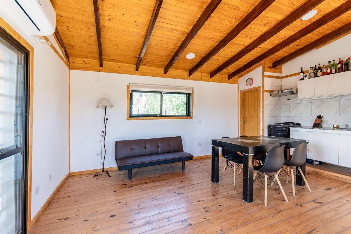 CASA C/PILETA, SIN EXPENSAS LA CONSTANCIA LIBERTAD 3