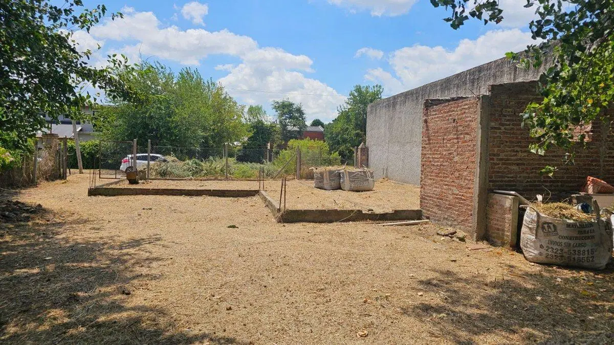 VENTA LOTE PARQUE LELOIR 5