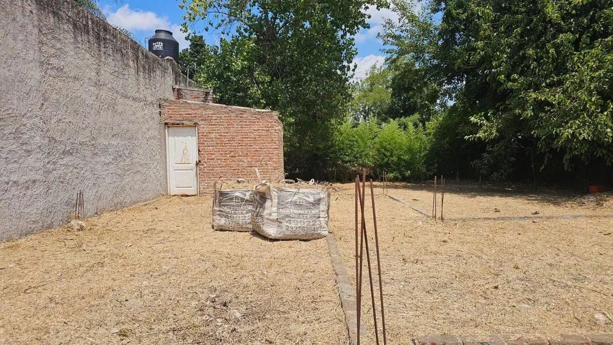 VENTA LOTE PARQUE LELOIR 2