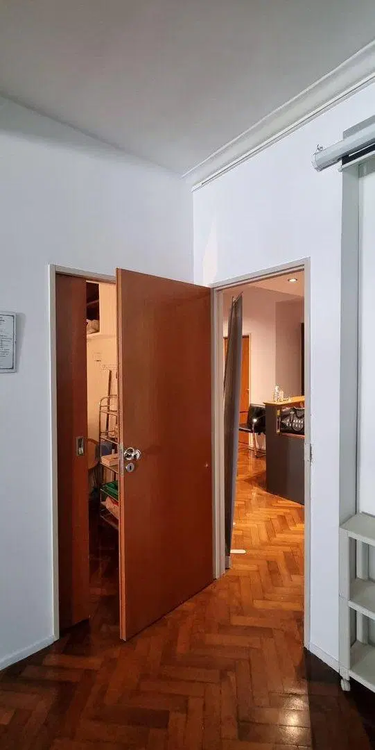 OFICINA RECICLADA MICROCENTRO OPC RENTA/ PERMUTA 4