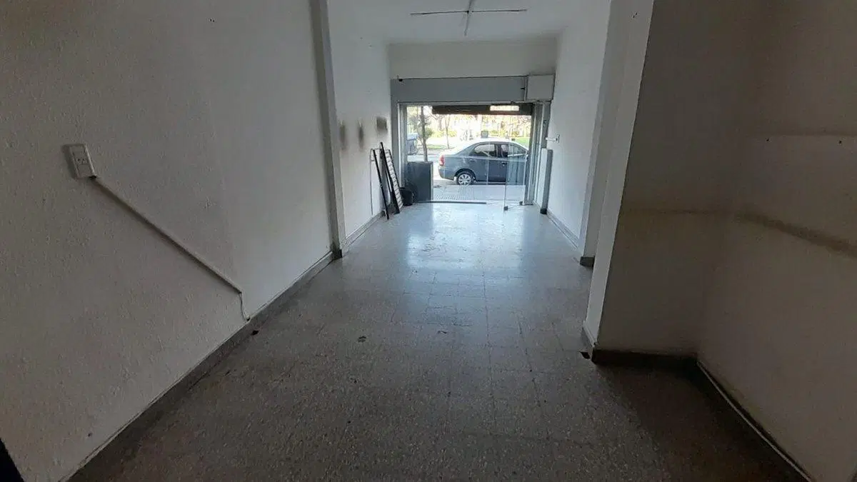 VENTA LOCAL COMERCIAL EXCELENTE ESTADO 3
