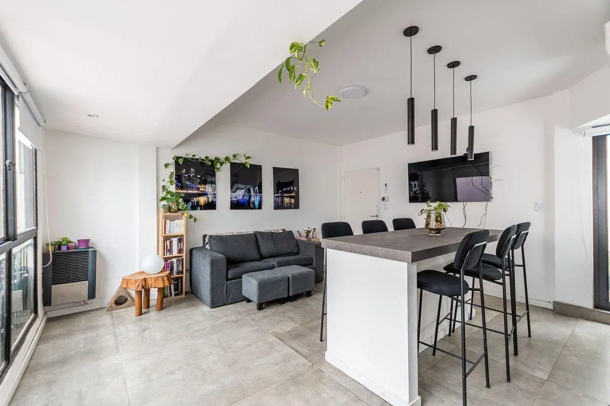 VENTA TRES AMB. BALCON PALERMO 2