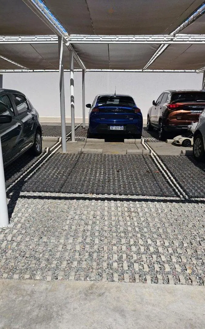 VENTA COCHERA SANTOS LUGARES 5