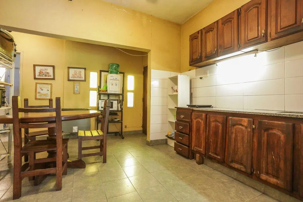VENTA - Casa 5 Amb Cochera y Jardin - LA HORQUETA 4