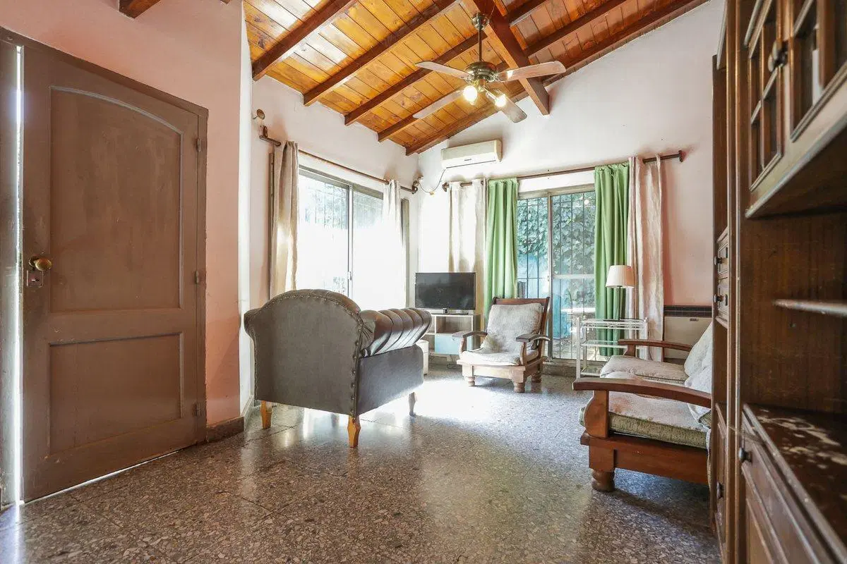 VENTA - Casa 5 Amb Cochera y Jardin - LA HORQUETA 5