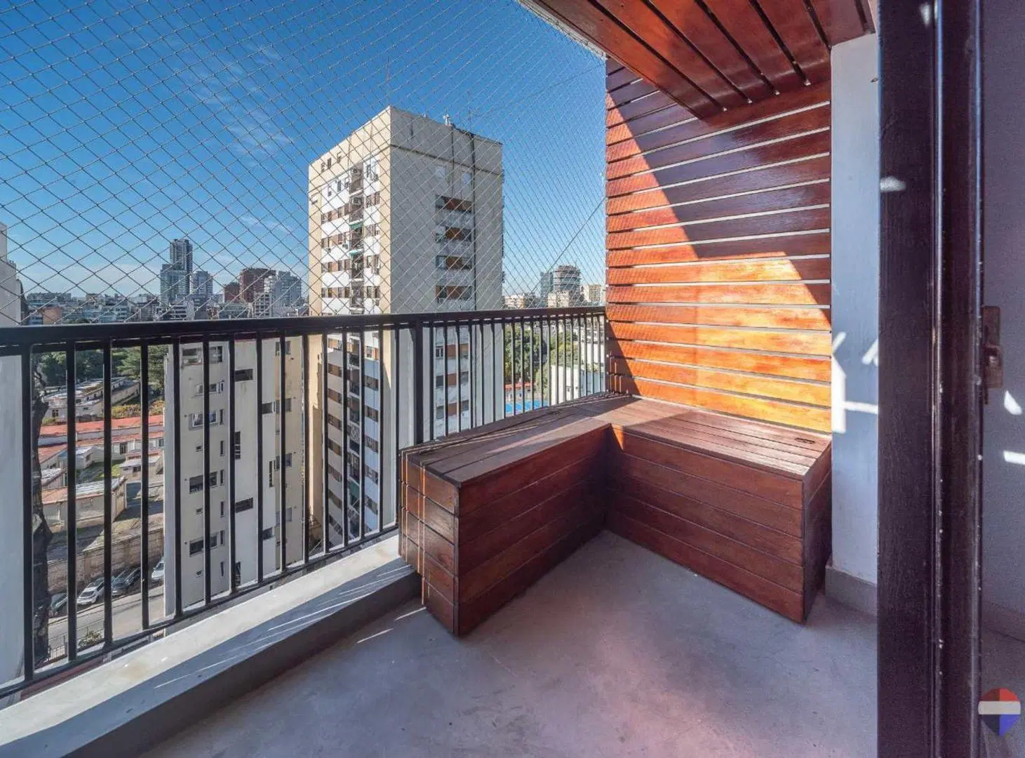 DEPARTAMENTO 3 AMB VENTA PALERMO COCHERA BALCON 2