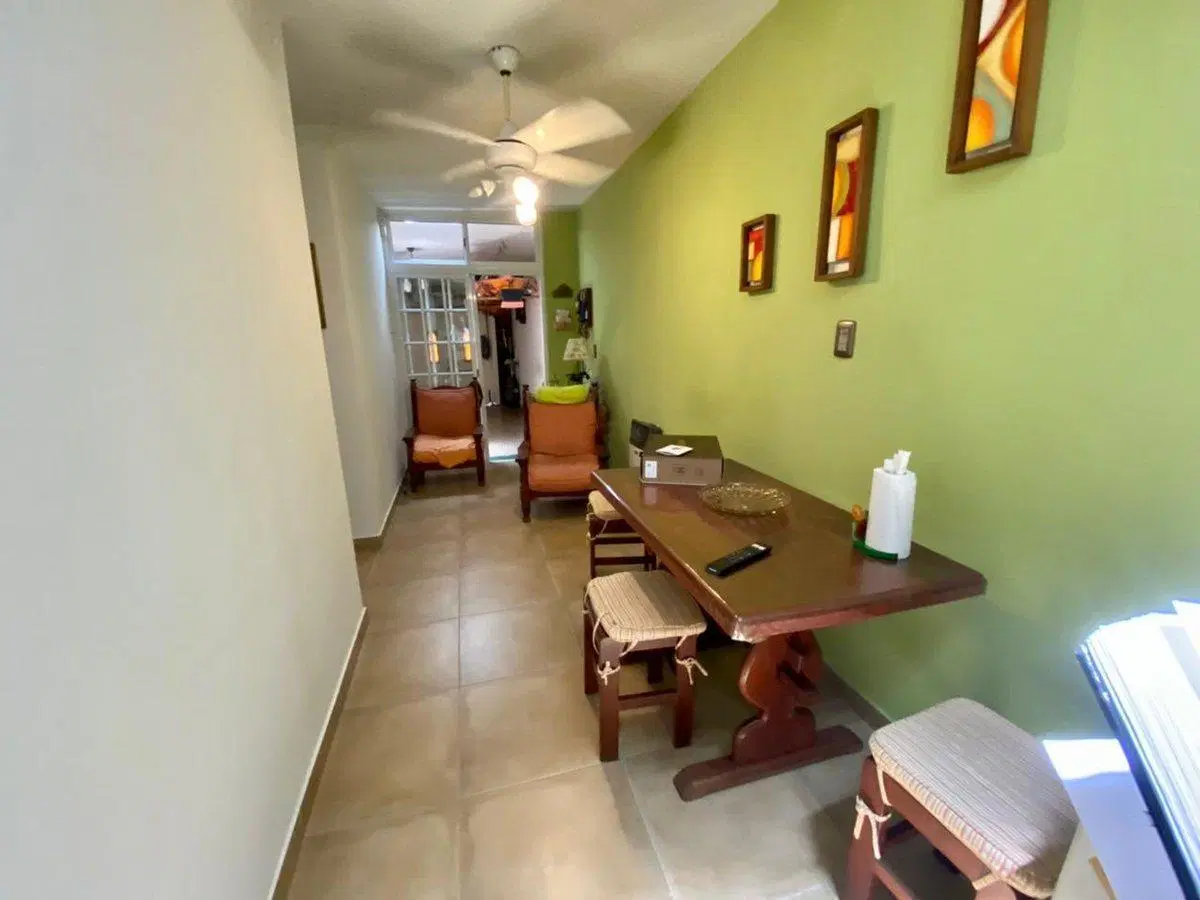VENTA DE HERMOSA CASA 5 AMBIENTES EN VILLA CELINA 4