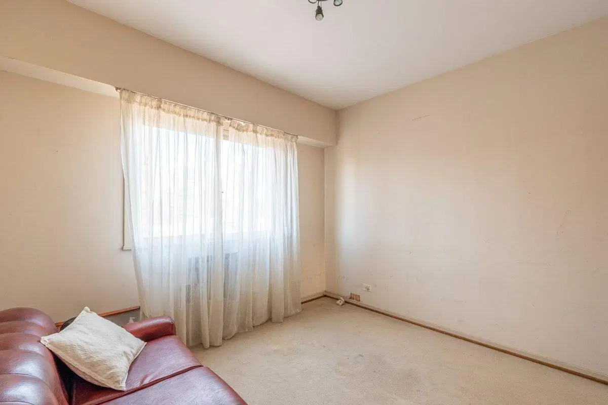 OPORTUNIDAD VENTA DEPTO 4 AMB C/DEP PISO ALTO 90m2 8