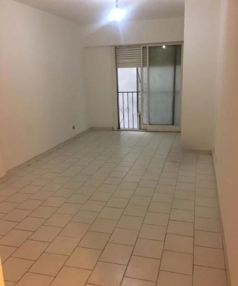 VENTA - AMPLIO MONOAMBIENTE EN ZONA FACULTADES 4