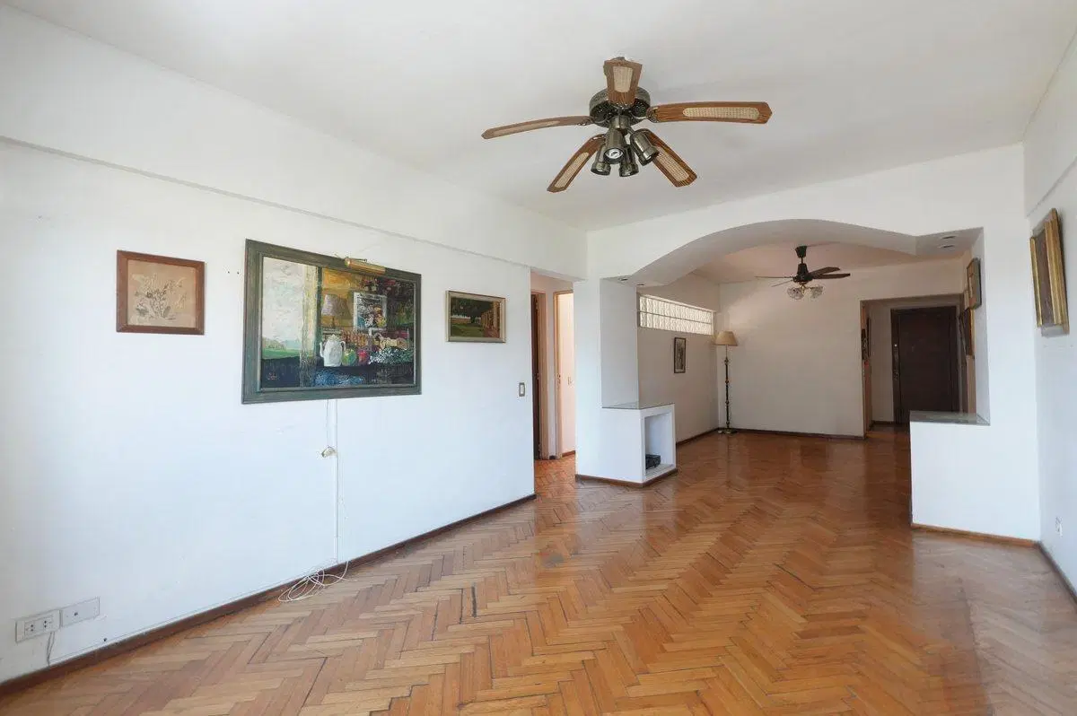 DEPTO EN VENTA 3 AMBIENTES C/DEP. Y PATIO 5